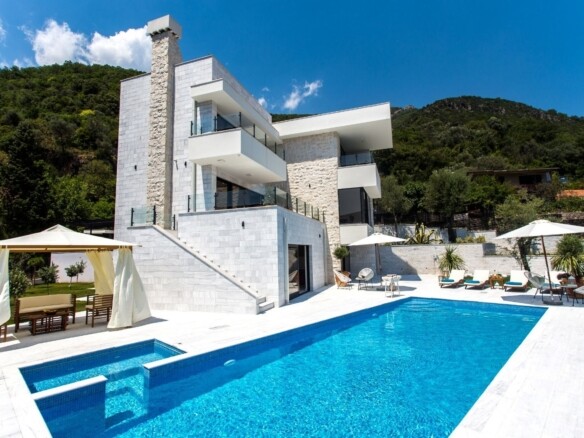 Kuća 360 m² – Đenovići, Herceg Novi — fotografija 2
