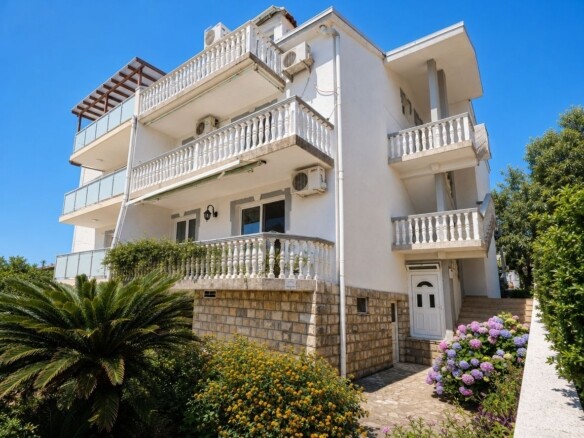 Kuća 368 m² – Bečići, Budva — fotografija 2