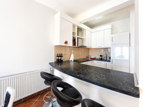 Dvosoban stan 109 m² – Seoce, Budva — fotografija 7