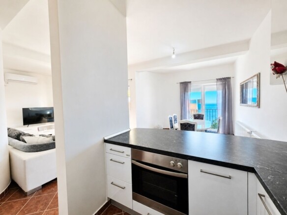 Dvosoban stan 109 m² – Seoce, Budva — fotografija 17