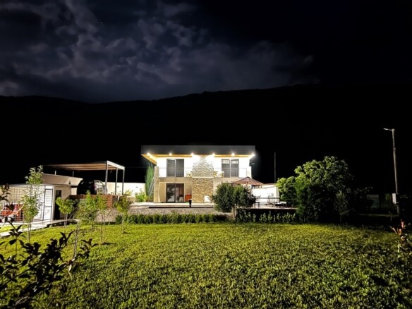 Kuća 180 m² – Kovačko polje, Kotor — fotografija 17