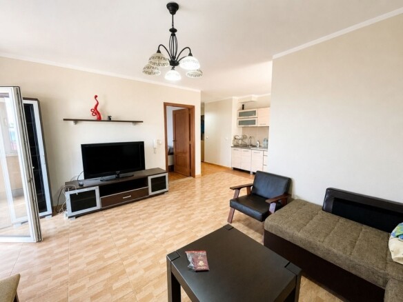 Dvosoban stan 85 m² – Lazi, Budva — fotografija 6
