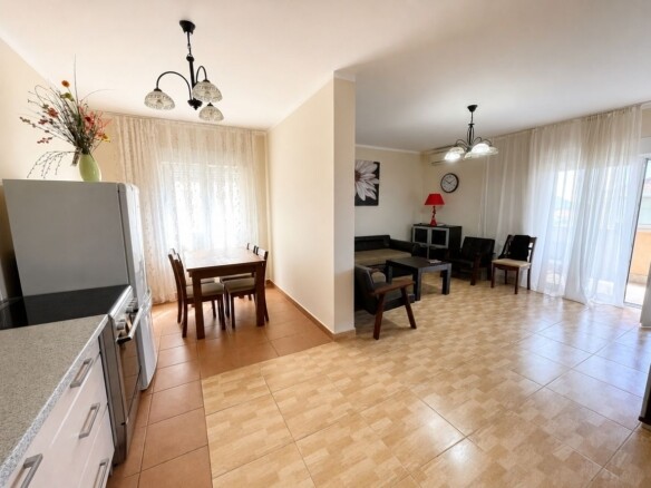 Dvosoban stan 85 m² – Lazi, Budva — fotografija 12
