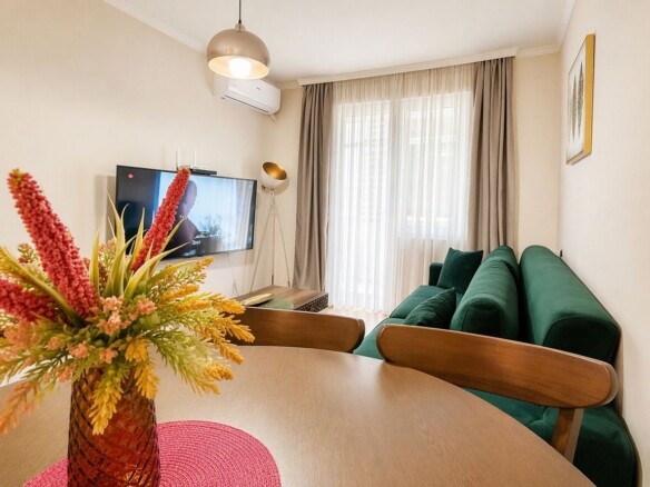 Dvosoban stan 45 m² – Bar — fotografija 2