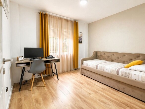 Dvosoban stan 45 m² – Bar — fotografija 3