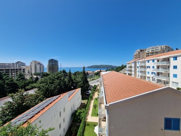 Trosoban stan 107 m² – Bečići, Budva — fotografija 8