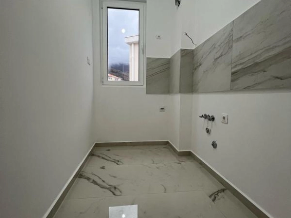 Dvosoban stan 58 m² – Bečići, Budva — fotografija 3