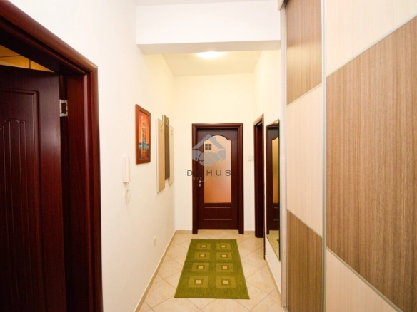 Jednosoban stan 57 m² – Krivi most, Podgorica — fotografija 6