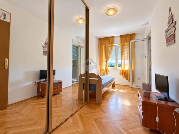 Izdavanje: Trosoban stan 88 m² – Blok VI, Podgorica — fotografija 10