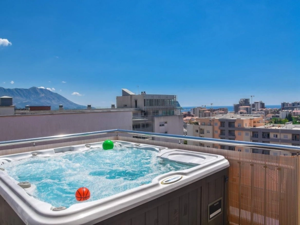 Trosoban stan 179 m² – Rozino, Budva — fotografija 4