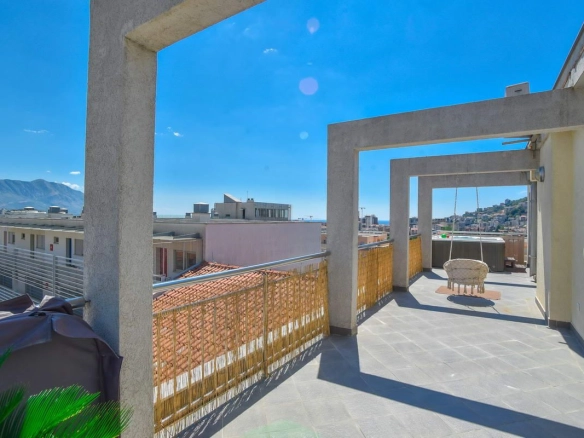 Trosoban stan 179 m² – Rozino, Budva — fotografija 20
