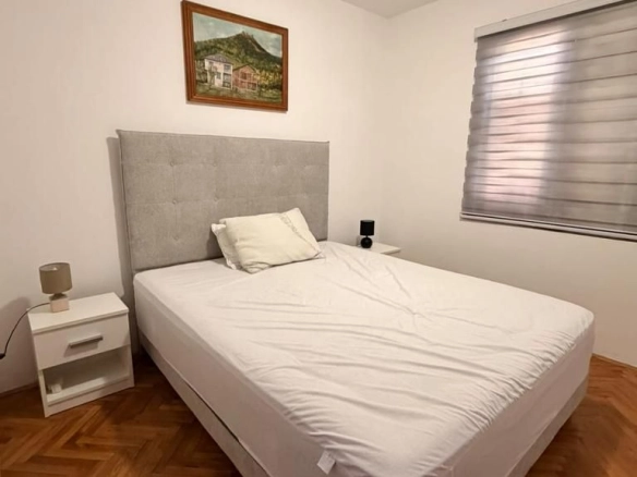 Jednosoban stan u Veljim Vinogradima, Budva — fotografija 2