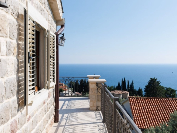 Kuća 480 m² – Reževići, Budva — fotografija 6