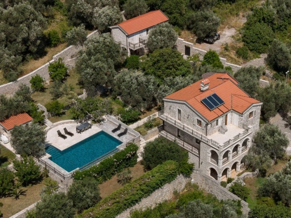 Kuća 480 m² – Reževići, Budva — fotografija 12