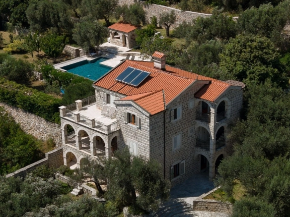 Kuća 480 m² – Reževići, Budva — fotografija 13