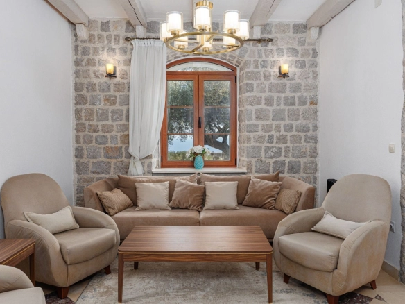 Kuća 480 m² – Reževići, Budva — fotografija 17