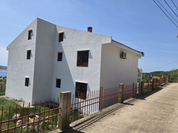 Kuća 272 m² – Šušanj, Bar — fotografija 4