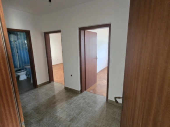 Kuća 272 m² – Šušanj, Bar — fotografija 9