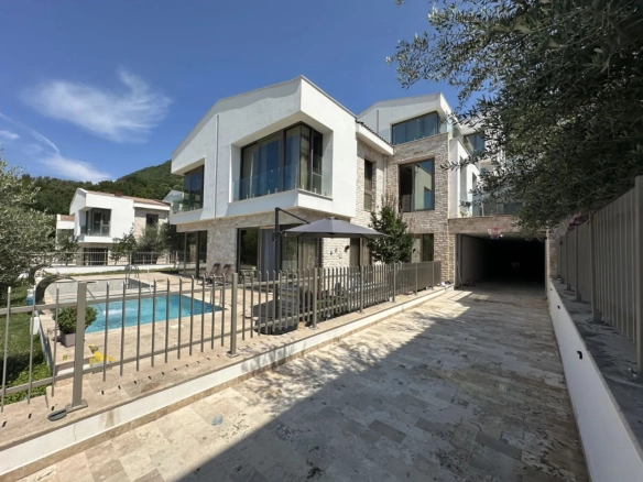 Kuća 400 m² – Kumbor, Herceg Novi — fotografija 13