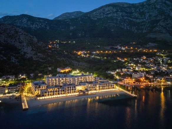 Trosoban stan 182 m² – Risan, Kotor — fotografija 20