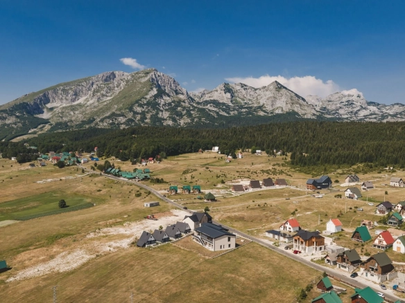 Kuća 1.283 m² – Žabljak — fotografija 2