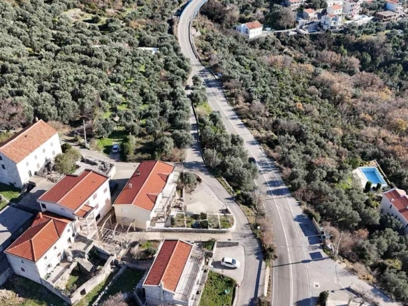 Plac 1.648 m² – Reževići, Budva — fotografija 7