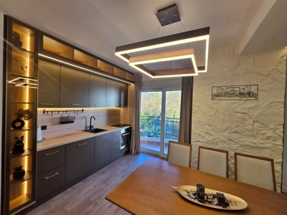 Trosoban stan 106 m² – Bečići, Budva — fotografija 7