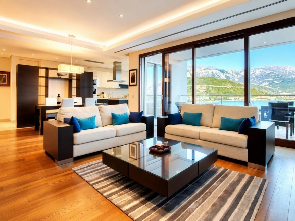 Izdavanje: Dvosoban stan 180 m² – Gospoština, Budva — fotografija 3