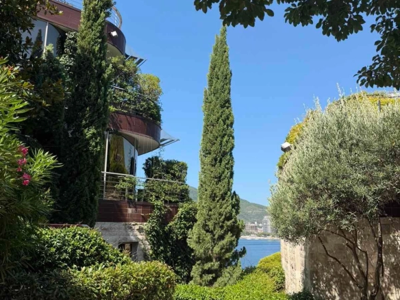 Izdavanje: Dvosoban stan 156 m² – Budva — fotografija 12