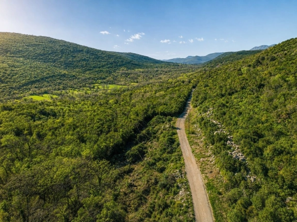 Plac 1.000 m² – Kovači, Kotor — fotografija 5