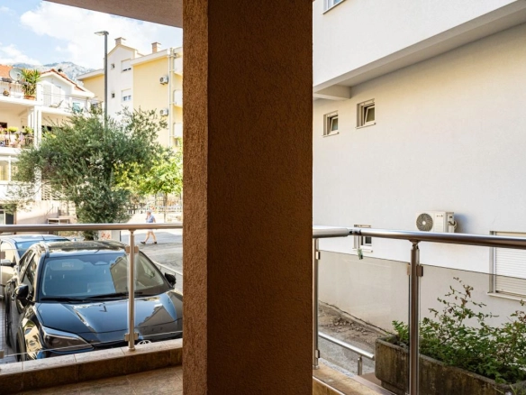Jednosoban stan 65 m² – Lazi, Budva — fotografija 6