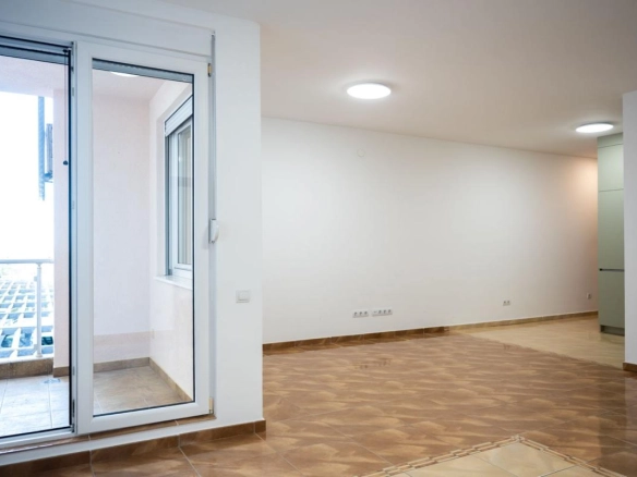 Jednosoban stan 65 m² – Lazi, Budva — fotografija 8