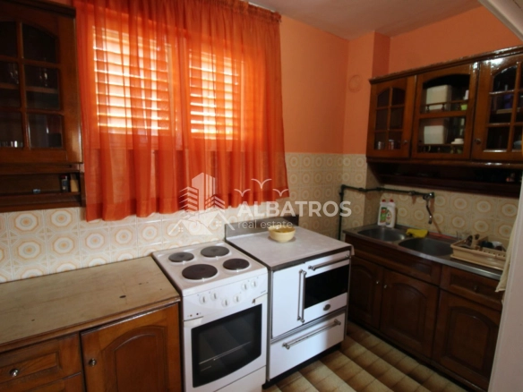 Izdavanje: Kuća 125 m² – Rena, Bar — fotografija 10