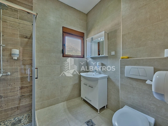 Izdavanje: Hotel 400 m² – Dobra Voda, Bar — fotografija 8