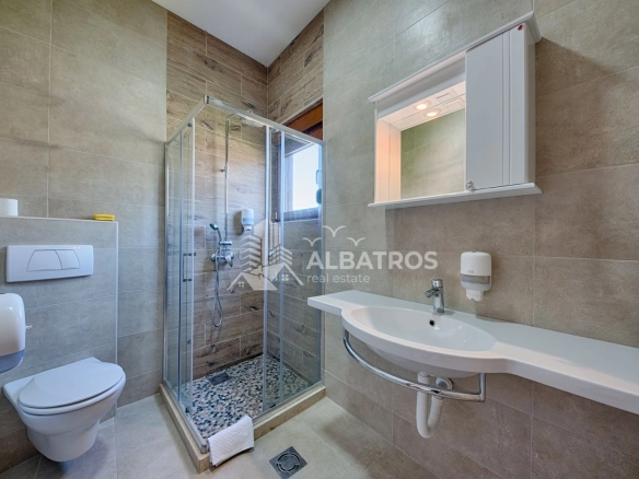 Izdavanje: Hotel 400 m² – Dobra Voda, Bar — fotografija 15