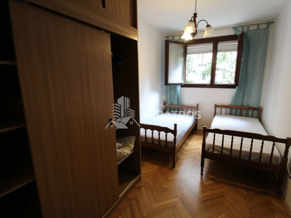 Izdavanje: Trosoban stan 99 m² – Bar — fotografija 8