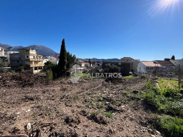 Plac 2.033 m² – Šušanj, Bar — fotografija 2