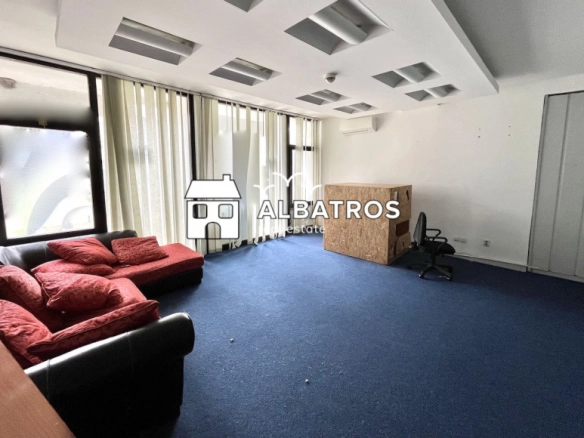 Poslovni prostor 171 m² – Bar — fotografija 2