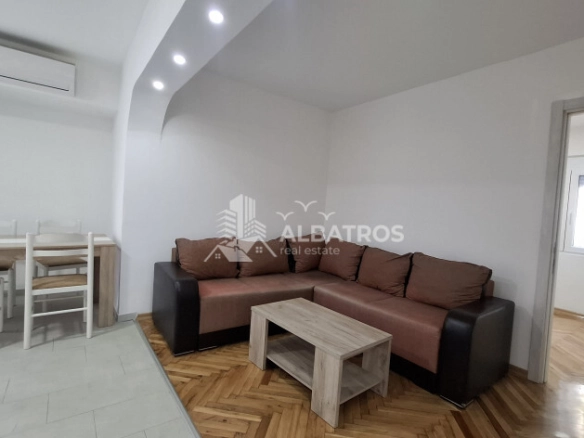 Dvosoban stan 60 m² – Bar — fotografija 2