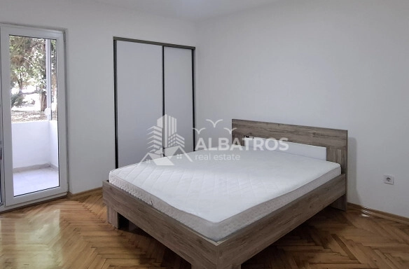 Dvosoban stan 60 m² – Bar — fotografija 6