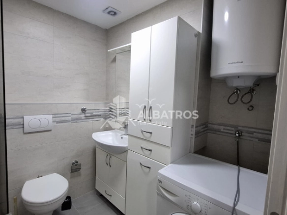 Dvosoban stan 60 m² – Bar — fotografija 8