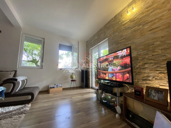 Izdavanje: Kuća 90 m² – Šušanj, Bar — fotografija 5