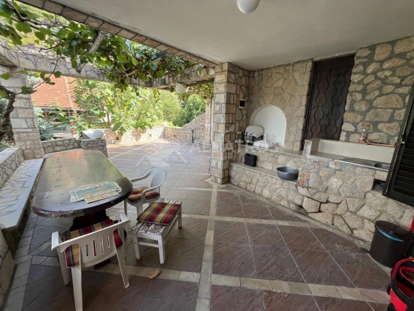 Izdavanje: Kuća 300 m² – Dobra Voda, Bar — fotografija 12