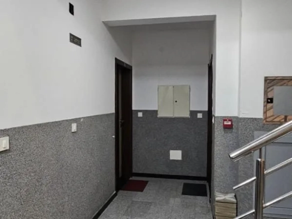 Trosoban stan 83 m² – Budva — fotografija 2
