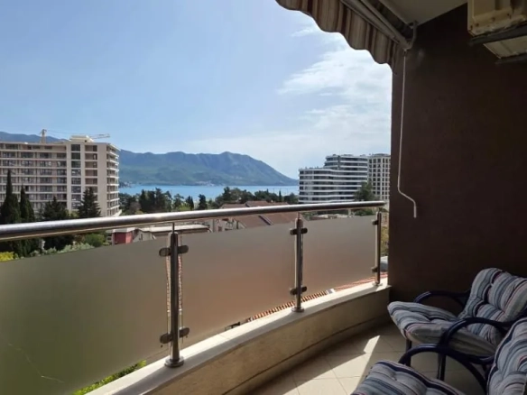 Trosoban stan 83 m² – Budva — fotografija 20