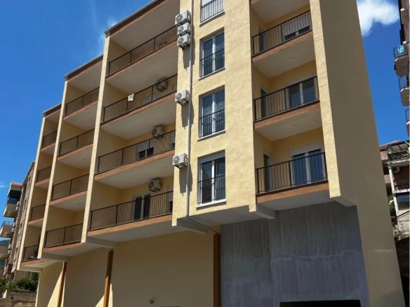 Jednosoban stan – Lazi, Budva — fotografija 17