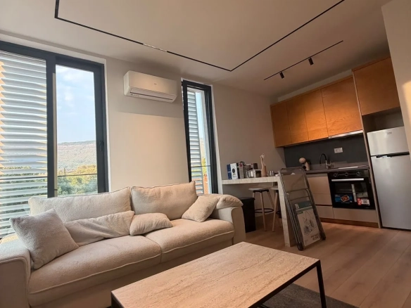 Jednosoban stan 35 m² – Tivat — fotografija 3