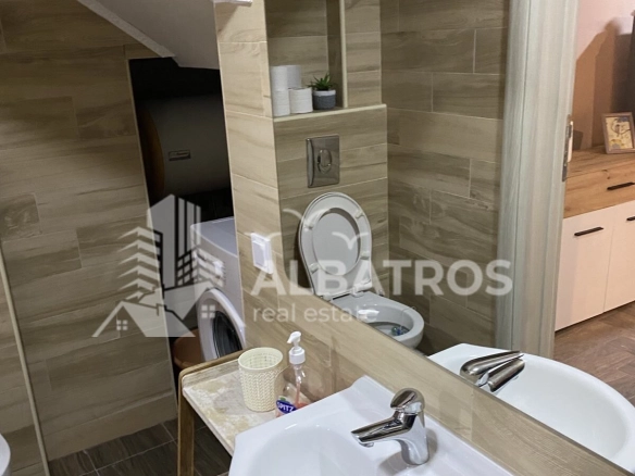 Izdavanje: Jednosoban stan 58 m² – Šušanj, Bar — fotografija 10