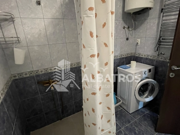 Izdavanje: Jednosoban stan 58 m² – Šušanj, Bar — fotografija 10