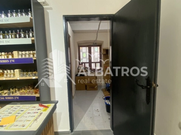 Poslovni prostor 30 m² – Stari Bar, Bar — fotografija 4